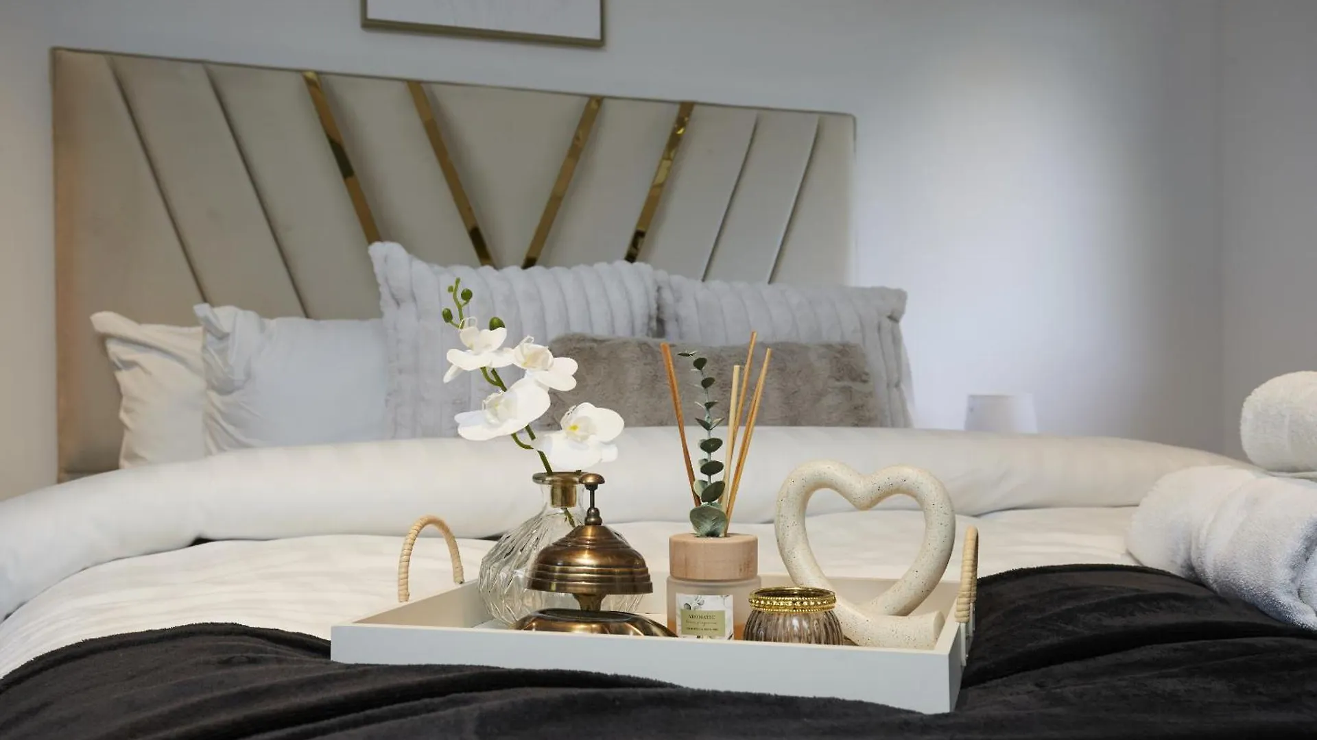 펜션 Hayy Luxury Retreat At The Lodge 브래드퍼드 영국